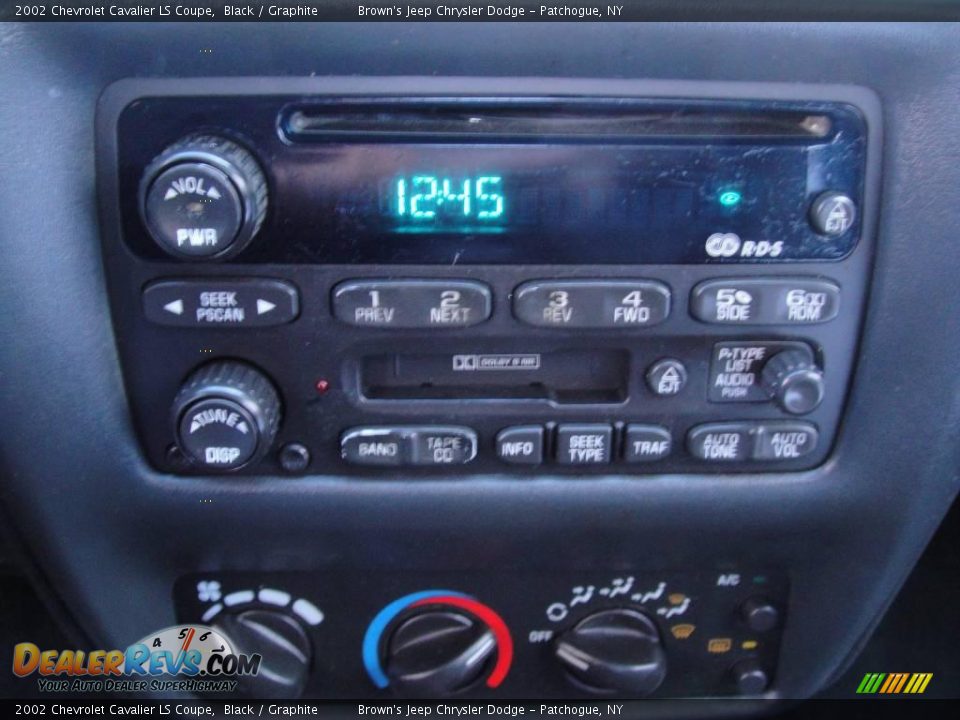 2002 Chevrolet Cavalier LS Coupe Black / Graphite Photo #12