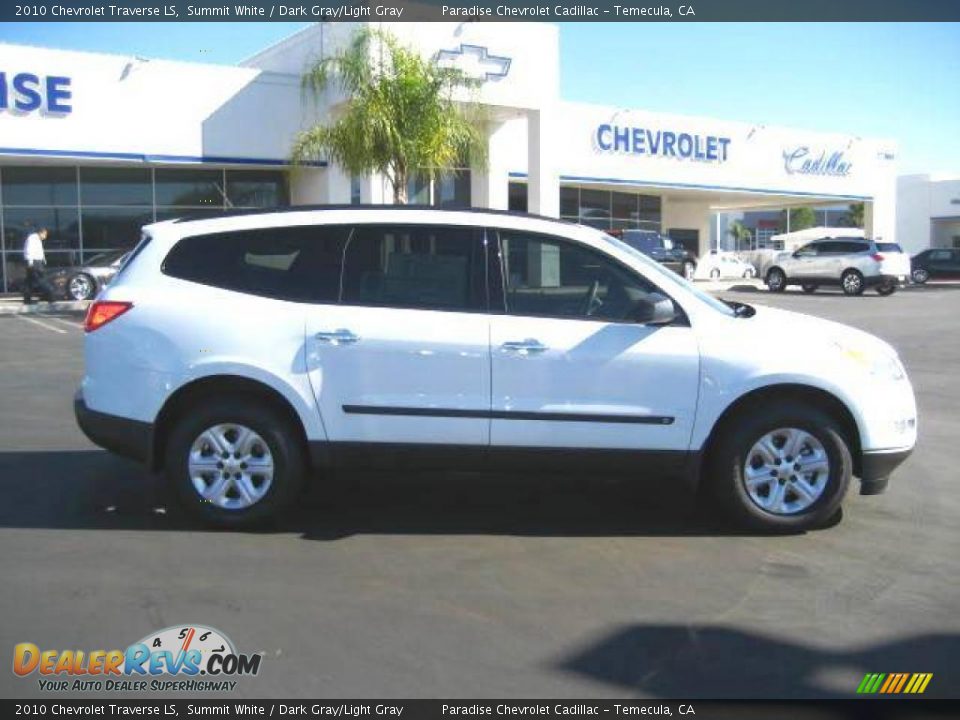 2010 Chevrolet Traverse LS Summit White / Dark Gray/Light Gray Photo #9