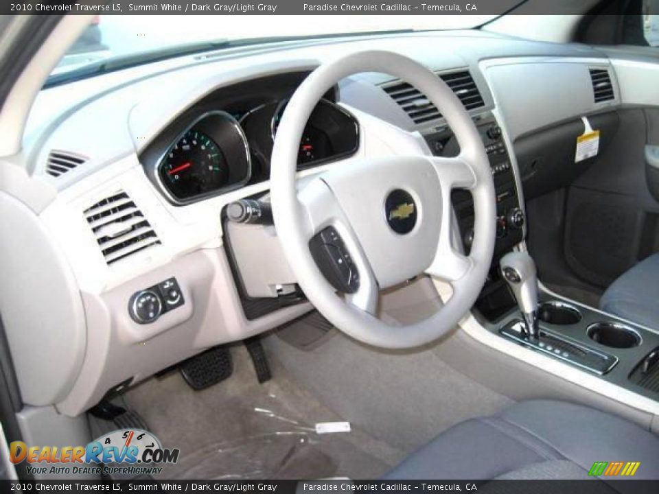 2010 Chevrolet Traverse LS Summit White / Dark Gray/Light Gray Photo #17