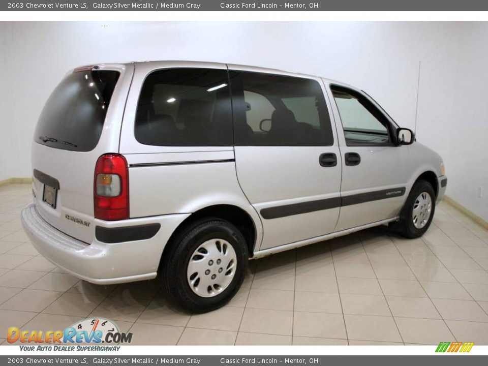 2003 Chevrolet Venture LS Galaxy Silver Metallic / Medium Gray Photo #7