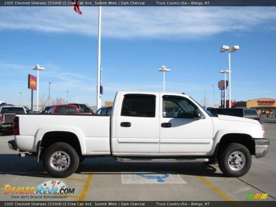 2005 Chevrolet Silverado 2500HD LS Crew Cab 4x4 Summit White / Dark Charcoal Photo #4