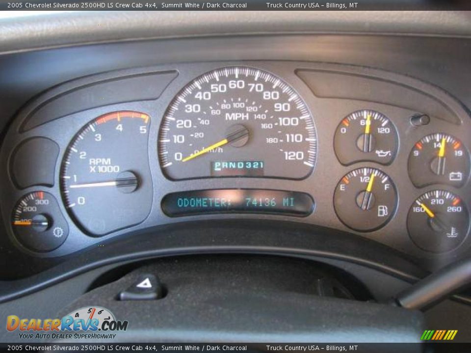 2005 Chevrolet Silverado 2500HD LS Crew Cab 4x4 Summit White / Dark Charcoal Photo #12