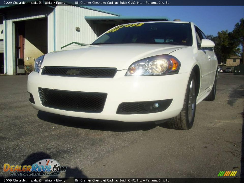 2009 Chevrolet Impala SS White / Ebony Photo #3