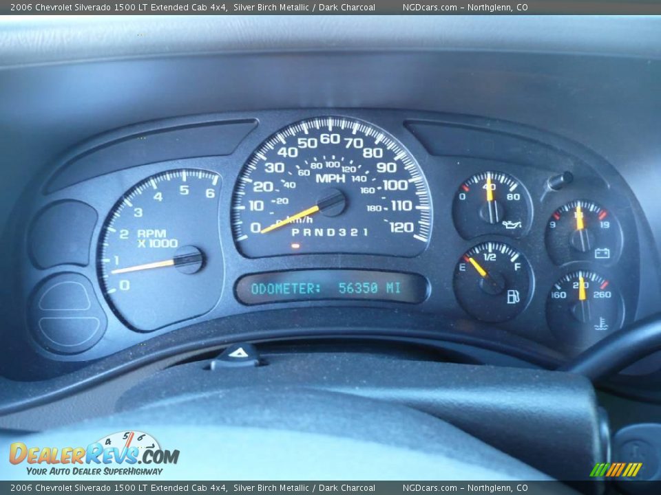 2006 Chevrolet Silverado 1500 LT Extended Cab 4x4 Silver Birch Metallic / Dark Charcoal Photo #18