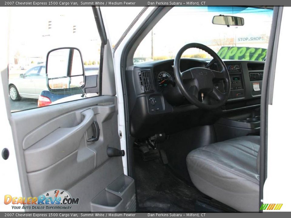 2007 Chevrolet Express 1500 Cargo Van Summit White / Medium Pewter Photo #9