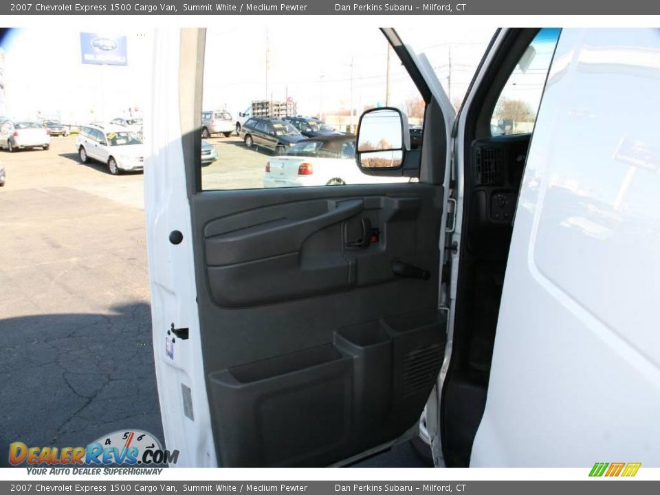 2007 Chevrolet Express 1500 Cargo Van Summit White / Medium Pewter Photo #13