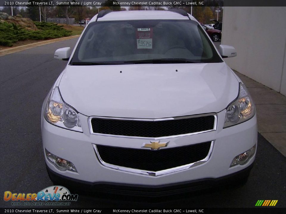 2010 Chevrolet Traverse LT Summit White / Light Gray Photo #6