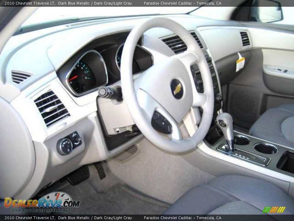 2010 Chevrolet Traverse LT Dark Blue Metallic / Dark Gray/Light Gray Photo #16