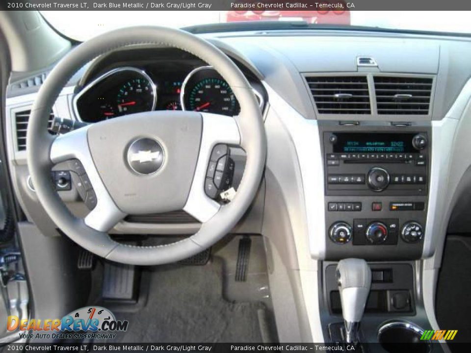 2010 Chevrolet Traverse LT Dark Blue Metallic / Dark Gray/Light Gray Photo #25