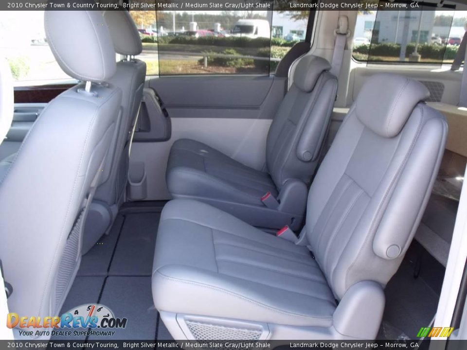 2010 Chrysler Town & Country Touring Bright Silver Metallic / Medium Slate Gray/Light Shale Photo #7