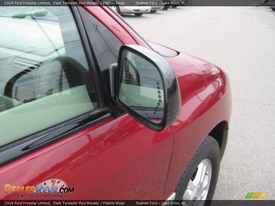 2004 Ford Freestar Limited Dark Toreador Red Metallic / Pebble Beige Photo #19