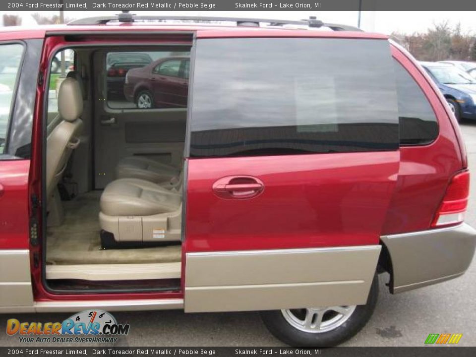 2004 Ford Freestar Limited Dark Toreador Red Metallic / Pebble Beige Photo #27
