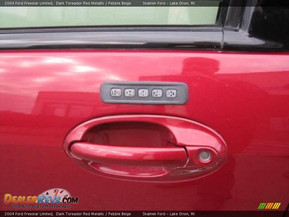 2004 Ford Freestar Limited Dark Toreador Red Metallic / Pebble Beige Photo #28