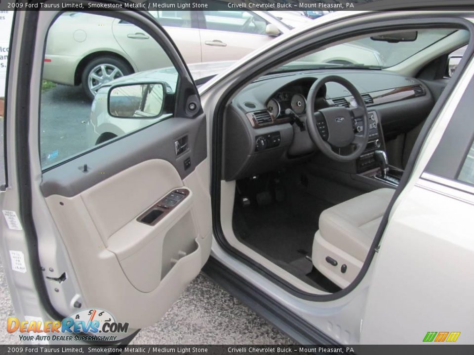 2009 Ford Taurus Limited Smokestone Metallic / Medium Light Stone Photo #16