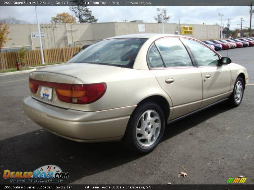 2000 Saturn S Series SL2 Sedan Gold / Tan Photo #5