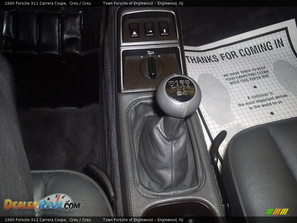 1990 Porsche 911 Carrera Coupe Grey / Grey Photo #17