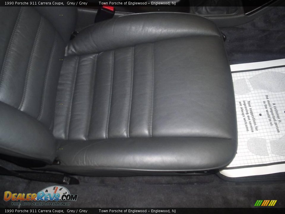 1990 Porsche 911 Carrera Coupe Grey / Grey Photo #18