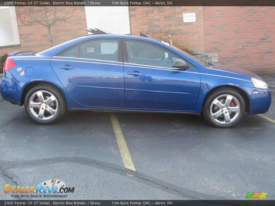 2005 Pontiac G6 GT Sedan Electric Blue Metallic / Ebony Photo #2