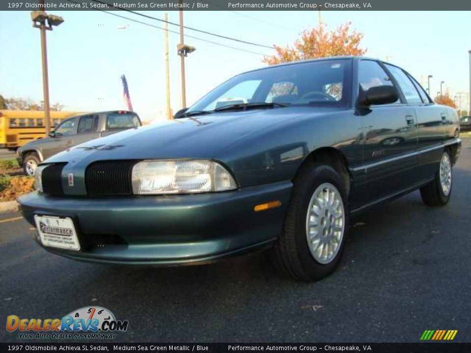 1997 Oldsmobile Achieva SL Sedan Medium Sea Green Metallic / Blue Photo #1