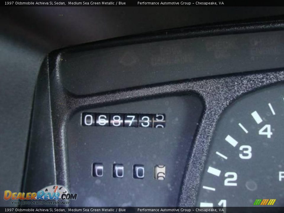 1997 Oldsmobile Achieva SL Sedan Medium Sea Green Metallic / Blue Photo #21