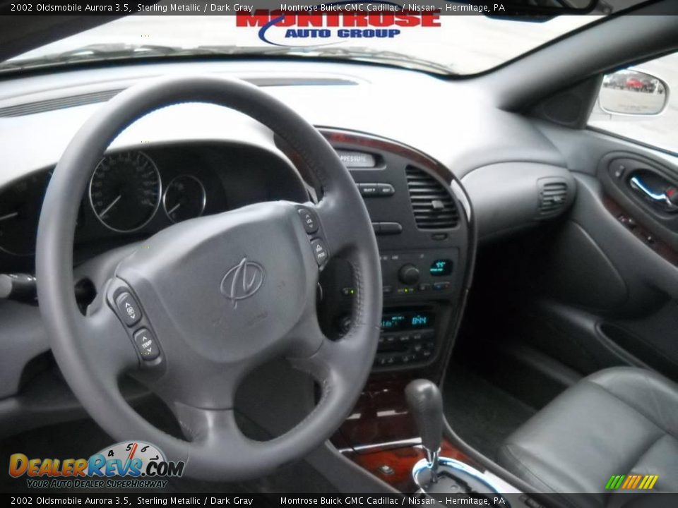 2002 Oldsmobile Aurora 3.5 Sterling Metallic / Dark Gray Photo #9