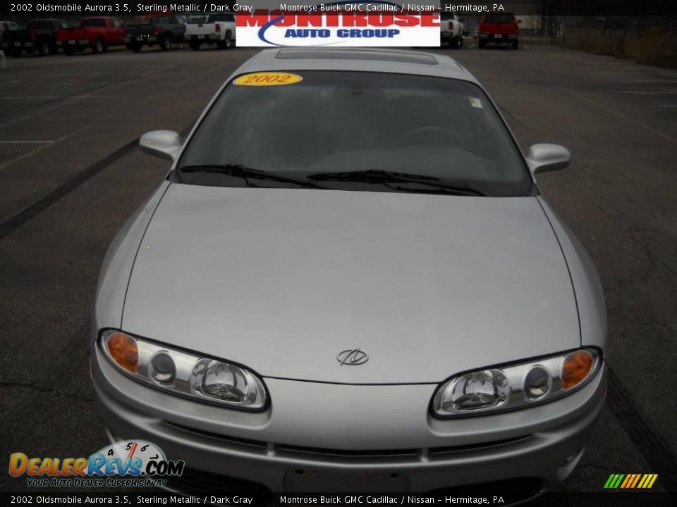2002 Oldsmobile Aurora 3.5 Sterling Metallic / Dark Gray Photo #22