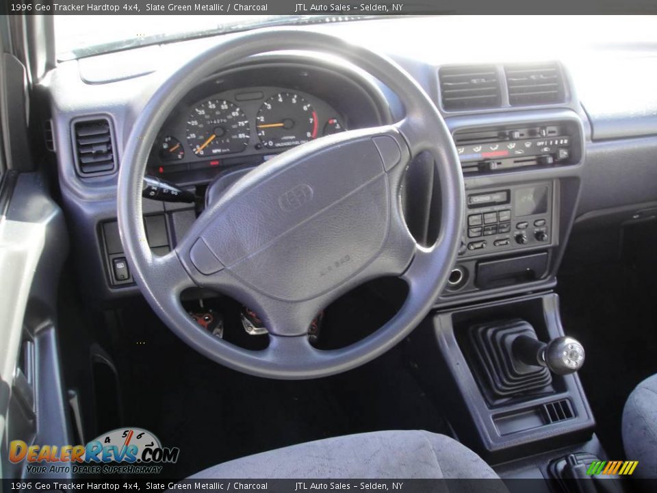 Charcoal Interior - 1996 Geo Tracker Hardtop 4x4 Photo #12