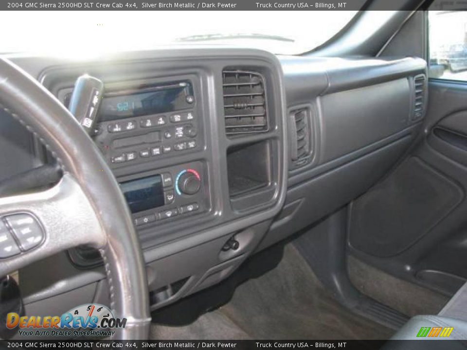 2004 GMC Sierra 2500HD SLT Crew Cab 4x4 Silver Birch Metallic / Dark Pewter Photo #11