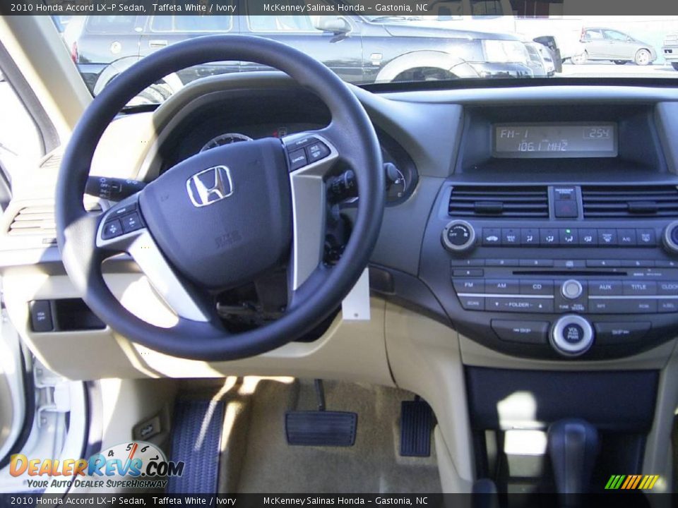 2010 Honda Accord LX-P Sedan Taffeta White / Ivory Photo #22