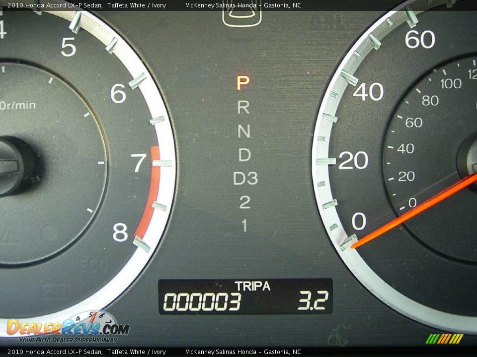 2010 Honda Accord LX-P Sedan Taffeta White / Ivory Photo #28