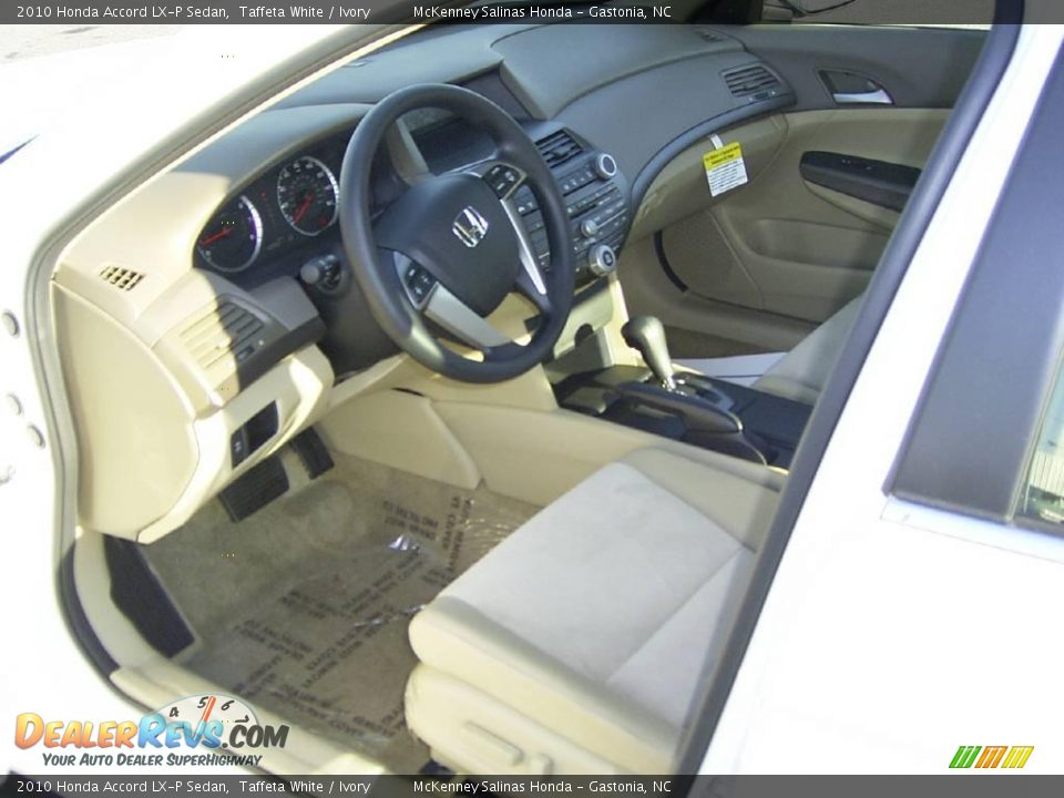2010 Honda Accord LX-P Sedan Taffeta White / Ivory Photo #29