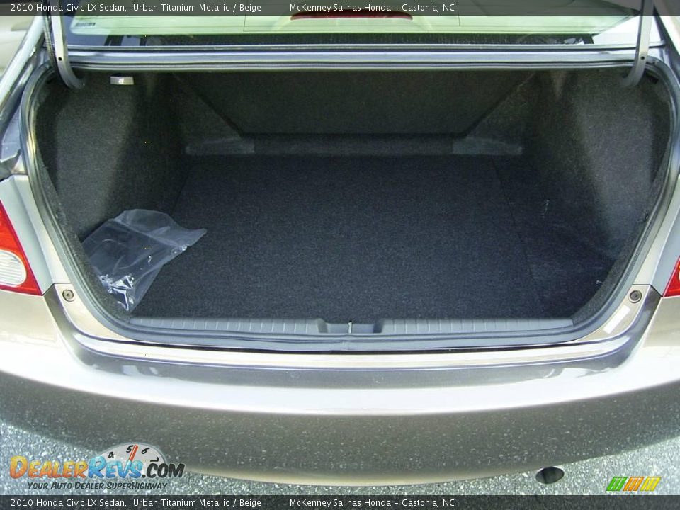 2010 Honda Civic LX Sedan Urban Titanium Metallic / Beige Photo #13