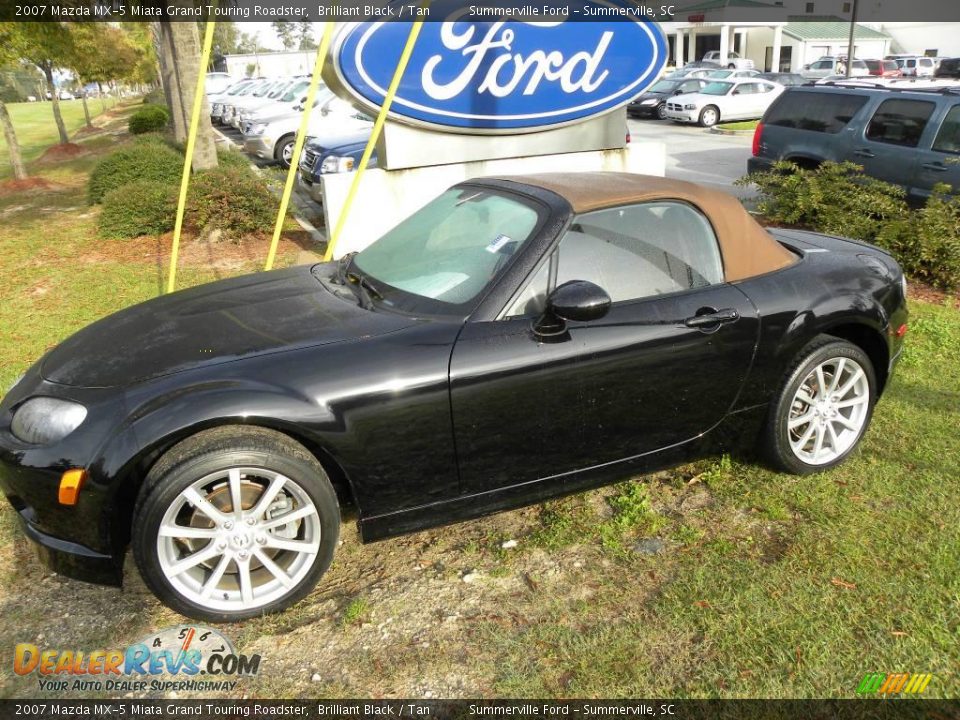 2007 Mazda MX-5 Miata Grand Touring Roadster Brilliant Black / Tan Photo #2