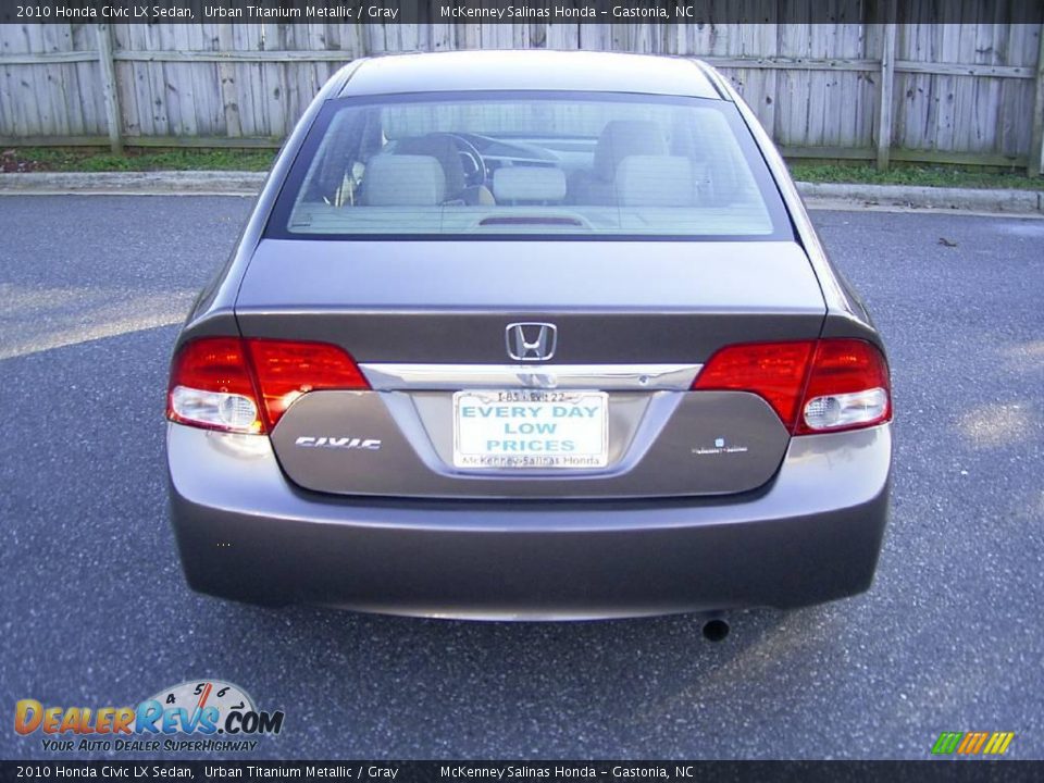2010 Honda Civic LX Sedan Urban Titanium Metallic / Gray Photo #3
