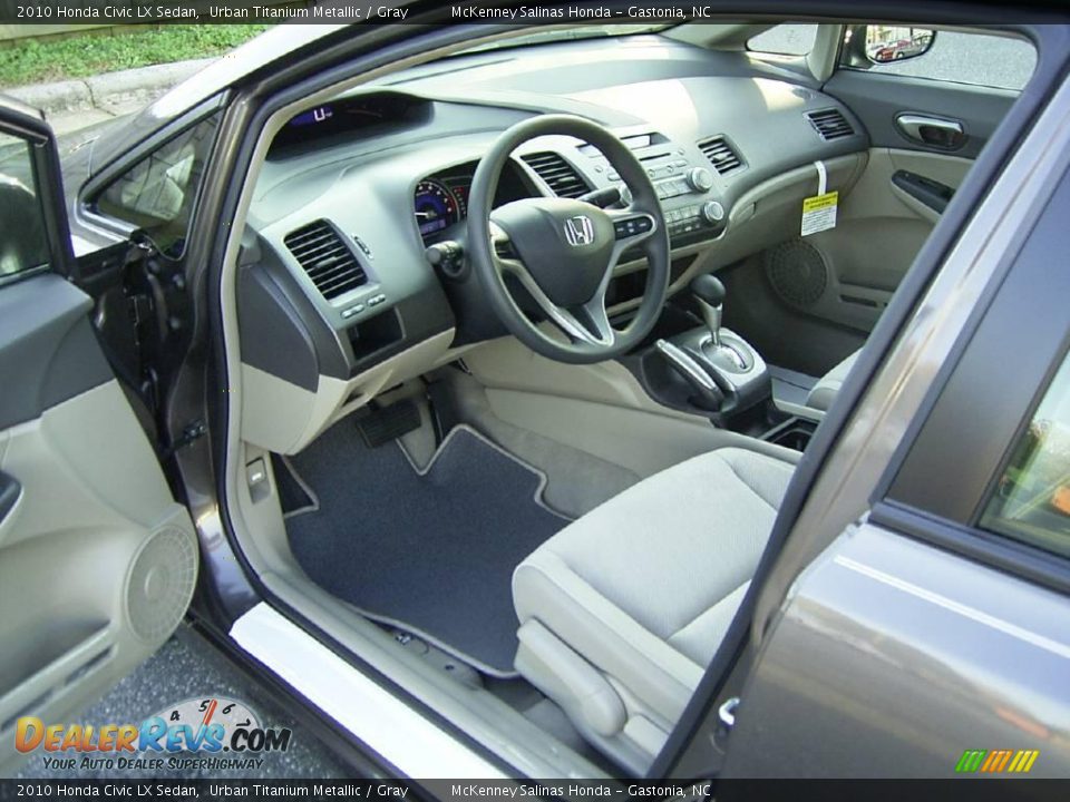2010 Honda Civic LX Sedan Urban Titanium Metallic / Gray Photo #29