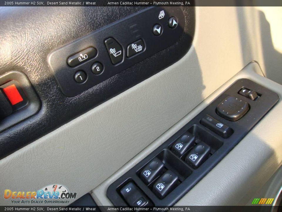 2005 Hummer H2 SUV Desert Sand Metallic / Wheat Photo #13
