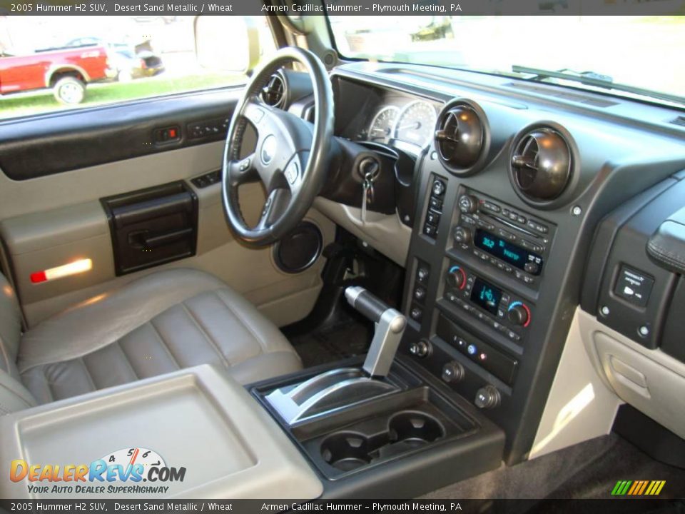 2005 Hummer H2 SUV Desert Sand Metallic / Wheat Photo #17