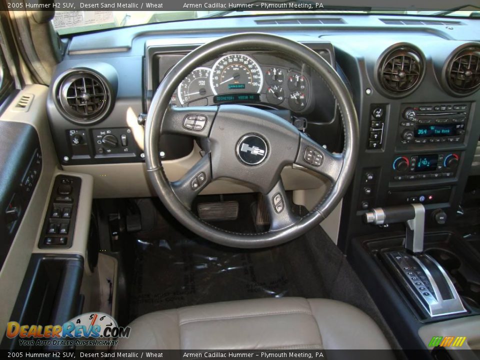 2005 Hummer H2 SUV Desert Sand Metallic / Wheat Photo #25