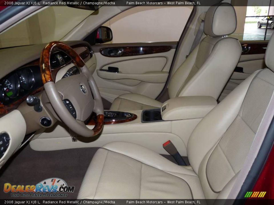 2008 Jaguar XJ XJ8 L Radiance Red Metallic / Champagne/Mocha Photo #17