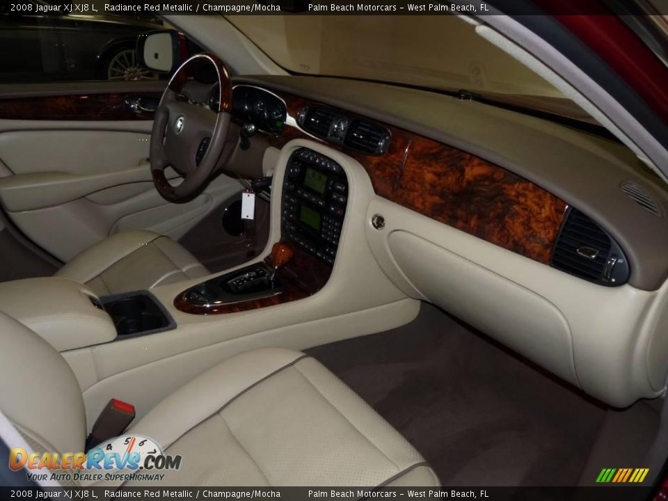 2008 Jaguar XJ XJ8 L Radiance Red Metallic / Champagne/Mocha Photo #25