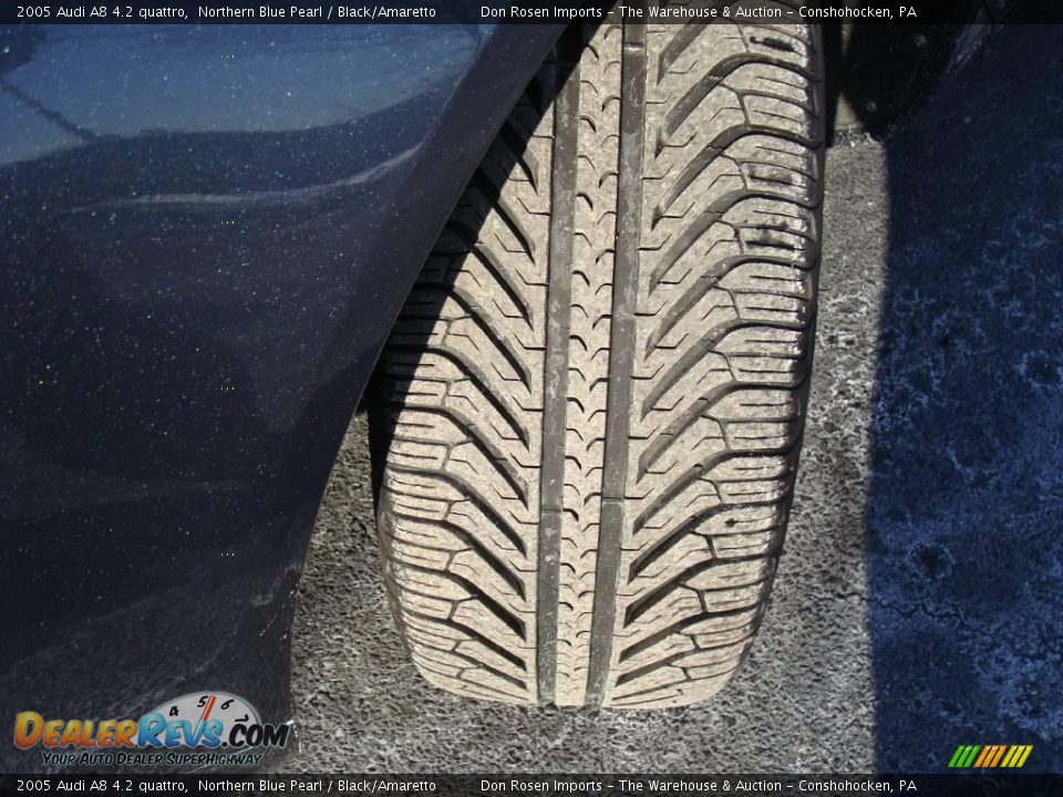 2005 Audi A8 4.2 quattro Northern Blue Pearl / Black/Amaretto Photo #20