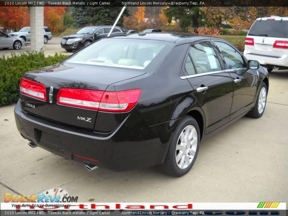 2010 Lincoln MKZ FWD Tuxedo Black Metallic / Light Camel Photo #2