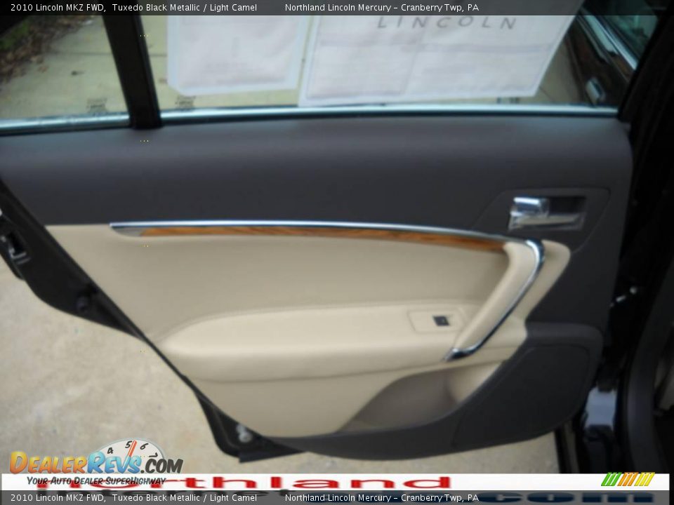 2010 Lincoln MKZ FWD Tuxedo Black Metallic / Light Camel Photo #10