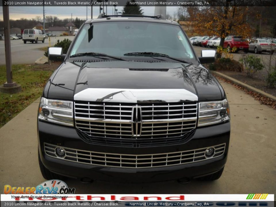 2010 Lincoln Navigator 4x4 Tuxedo Black Metallic / Charcoal Black Photo #14