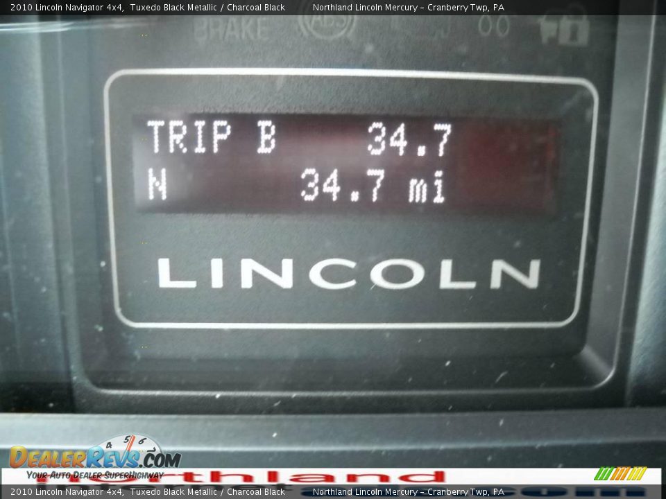 2010 Lincoln Navigator 4x4 Tuxedo Black Metallic / Charcoal Black Photo #20