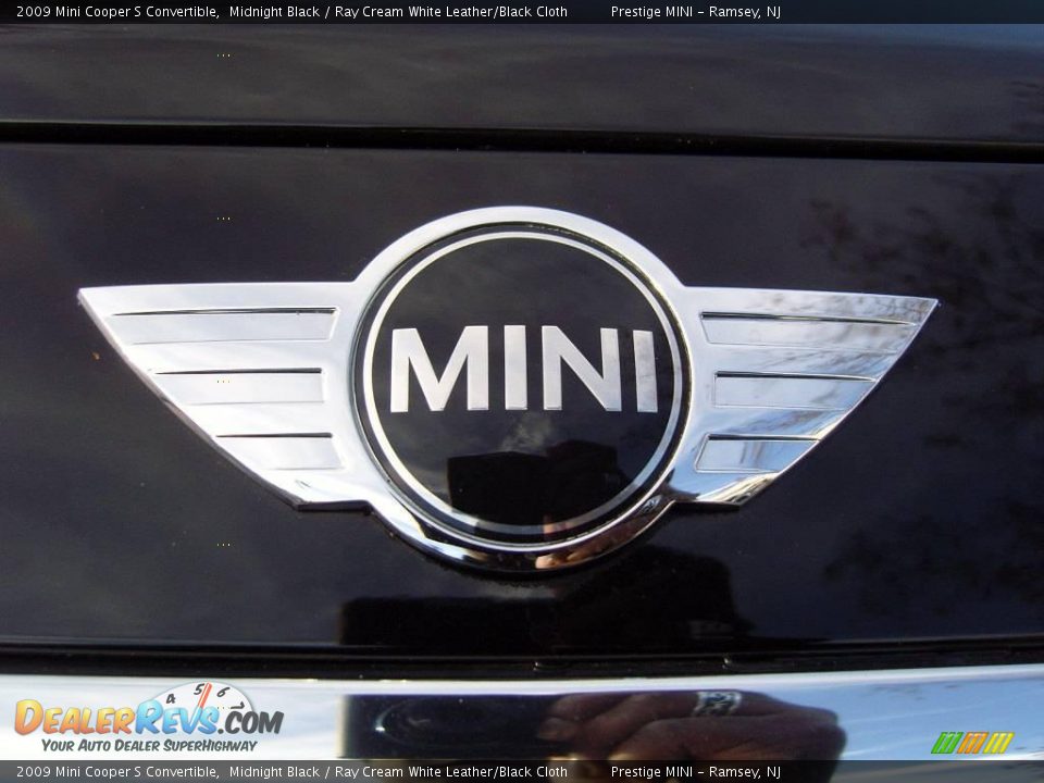 2009 Mini Cooper S Convertible Midnight Black / Ray Cream White Leather/Black Cloth Photo #5