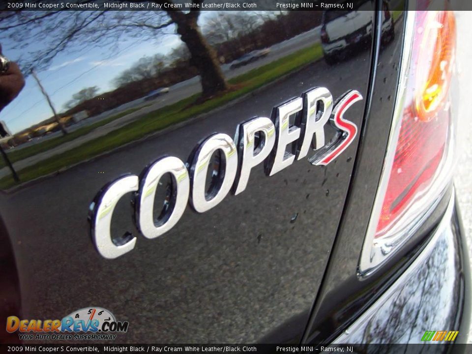 2009 Mini Cooper S Convertible Midnight Black / Ray Cream White Leather/Black Cloth Photo #6