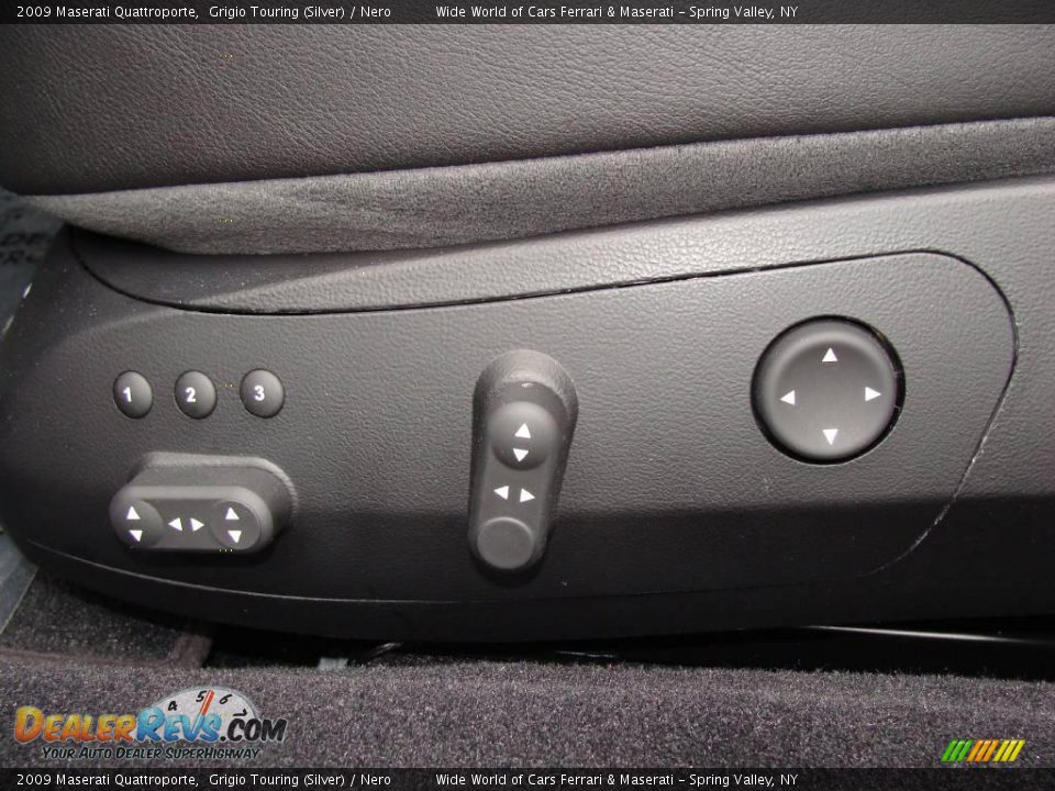 2009 Maserati Quattroporte Grigio Touring (Silver) / Nero Photo #10