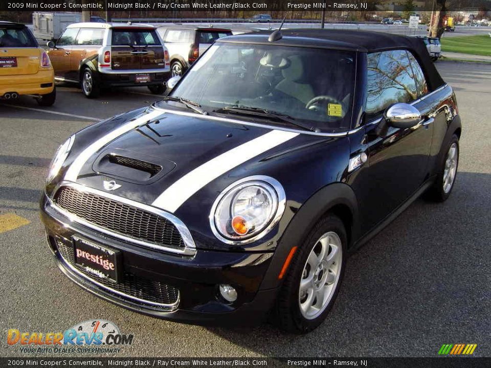 2009 Mini Cooper S Convertible Midnight Black / Ray Cream White Leather/Black Cloth Photo #19