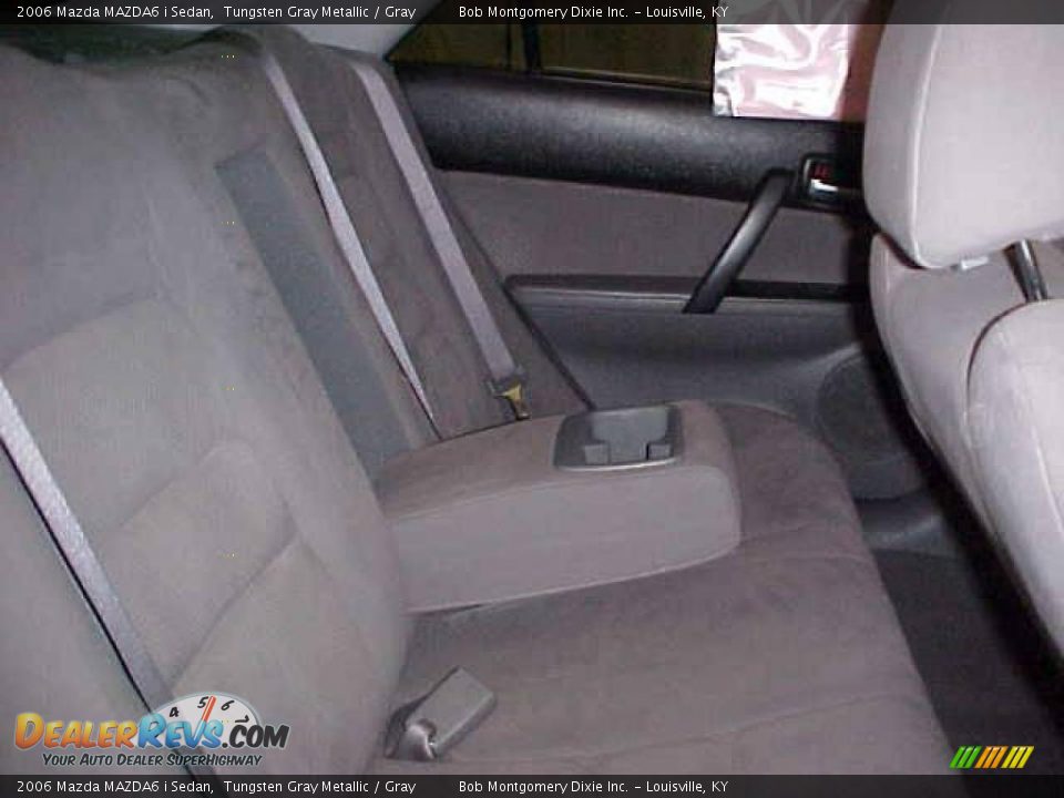 2006 Mazda MAZDA6 i Sedan Tungsten Gray Metallic / Gray Photo #17